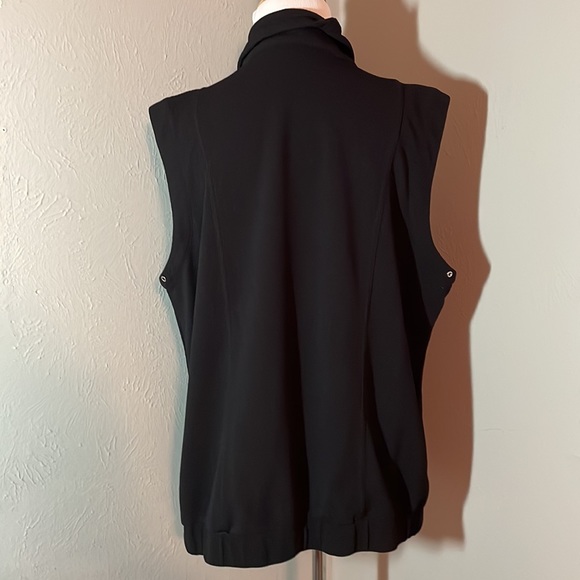 Allison Daley Black Full-Zip Knit Vest - Picture 2 of 4